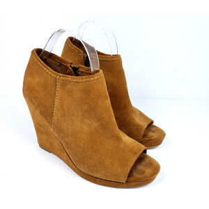 BCBGeneration Karlyn Womens Size 9 Brown Suede 4" Wedge Peep Toe Bootie Shoes